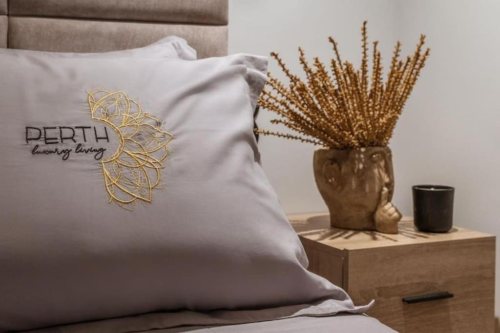 Perth Luxury Living, 公寓