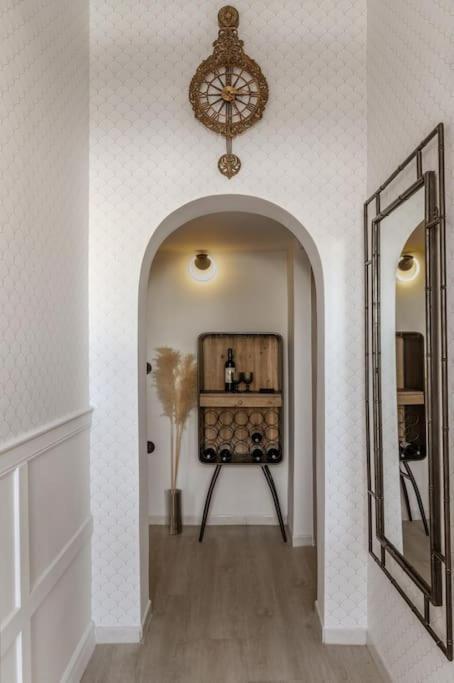 Perth Luxury Living, * Athene